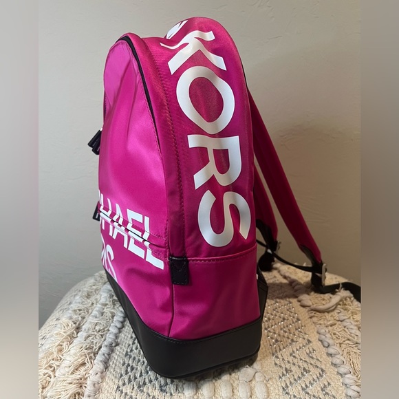 Authentic Nwt Michael Kors Wild Berry Large Sports Back Pack Bag - Picture 12 of 16